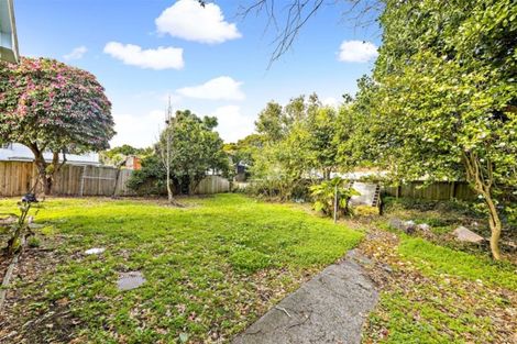 Photo of property in 7 Kelvyn Grove, Hillpark, Auckland, 2102