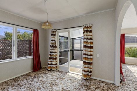 Photo of property in 34 Petrie Street, Wainuiomata, Lower Hutt, 5014