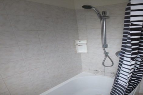 Photo of property in 18/20 Thompson Street, Mount Cook, Wellington, 6011