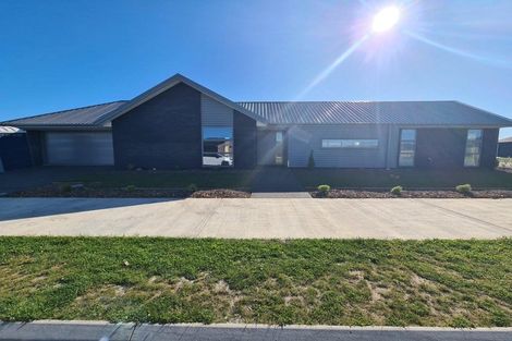 Photo of property in 9 Drylands Drive, Rolleston, 7614