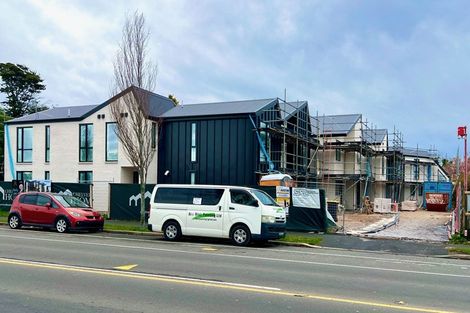 Photo of property in 3/133 Blighs Road, Strowan, Christchurch, 8052