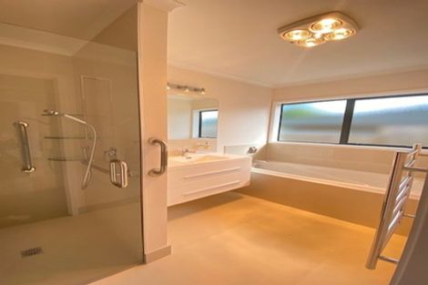 Photo of property in 12 Sample Road, Albany, Auckland, 0632