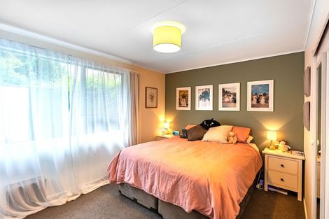 Photo of property in 7 Graham Grove, Waikanae, 5036