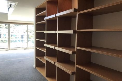 Photo of property in Montreaux Apartments, 10g/164 The Terrace, Wellington Central, Wellington, 6011