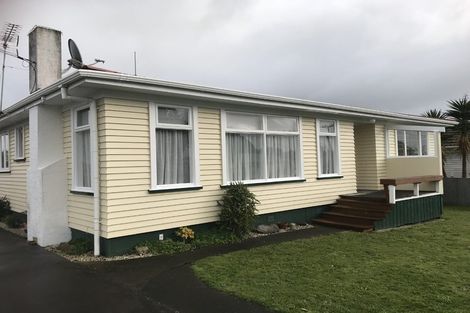 Photo of property in 118 Helvetia Road, Pukekohe, 2120