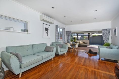 Photo of property in 11 Lovatt Crescent, Kensington, Whangarei, 0112