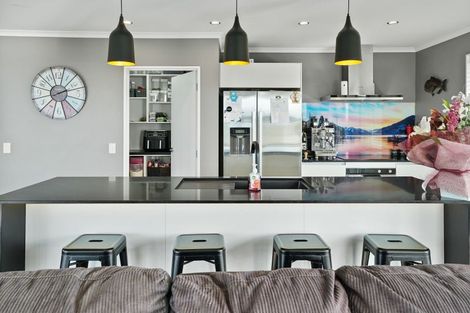 Photo of property in 11 Katania Heights, Brightwater, 7022