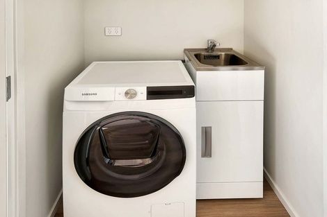 Photo of property in 4/11 Lees Grove, Wainuiomata, Lower Hutt, 5014