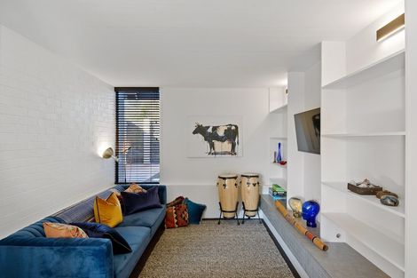 Photo of property in 24 Bannister Place, Ilam, Christchurch, 8053