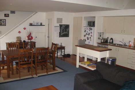 Photo of property in Hopper Street Apartments, 3/20 Hopper Street, Mount Cook, Wellington, 6011