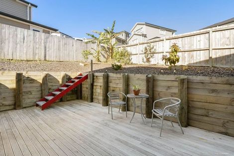 Photo of property in 25 Kereru Rise, Papakura, 2110