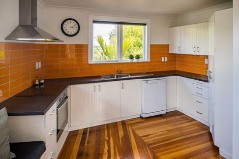 Photo of property in 14 Kotipu Place, Pukerua Bay, 5026