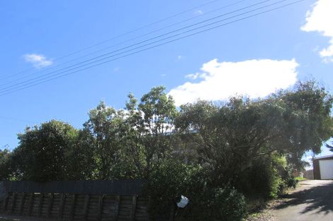 Photo of property in 37 Pratt Avenue, Foxton Beach, Foxton, 4815