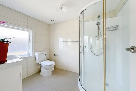 Photo of property in 58 Knightsbridge Drive, Forrest Hill, Auckland, 0620