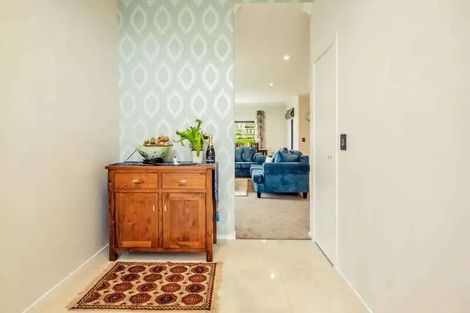 Photo of property in 1 Rigg Place, Flagstaff, Hamilton, 3210