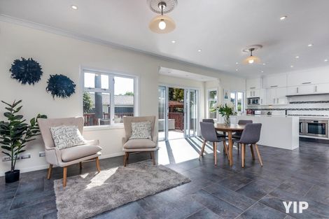 Photo of property in 18 Middleton Road, Johnsonville, Wellington, 6037