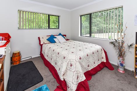 Photo of property in 19 Reremanu Place, Weymouth, Auckland, 2103