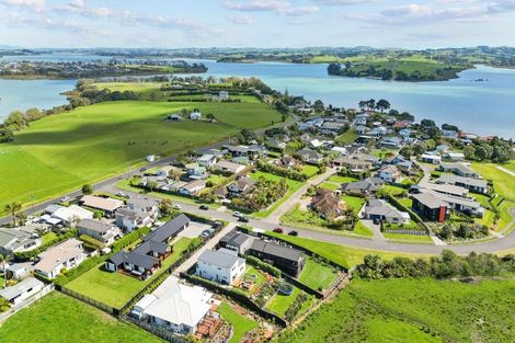 Photo of property in 6b Goble Road, Clarks Beach, Pukekohe, 2679