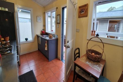 Photo of property in 158 Springfield Road, St Albans, Christchurch, 8014