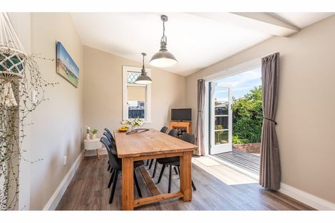 Photo of property in 37 Hendon Street, Edgeware, Christchurch, 8013