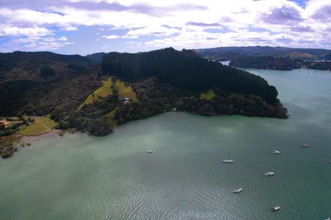 Photo of property in 225 Okura Bay Road, Totara North, Kaeo, 0479