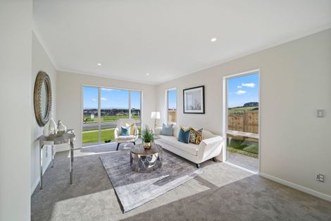 Photo of property in 5 Papaview Road, Papakura, 2110