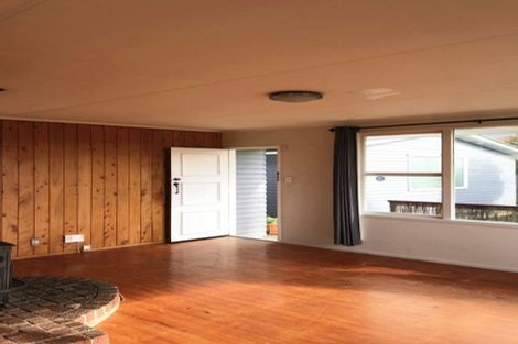 Photo of property in 40 Schnapper Rock Road, Schnapper Rock, Auckland, 0632