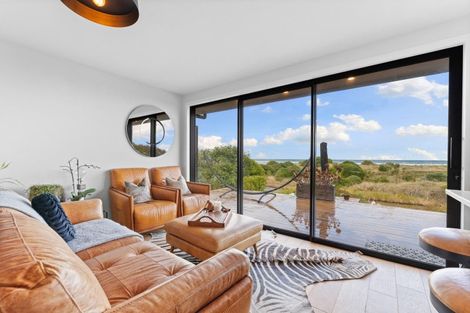 Photo of property in 819 Brighton Road, Ocean View, Dunedin, 9035