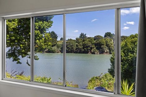 Photo of property in 25 Smith Street, Raglan, 3225