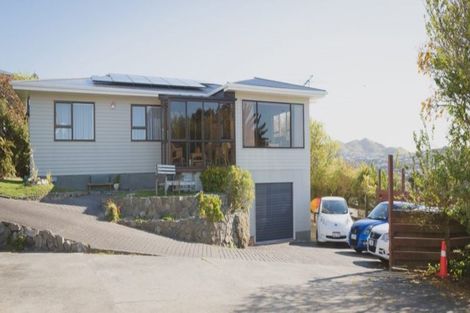 Photo of property in 35 Carluke Street, Paparangi, Wellington, 6037