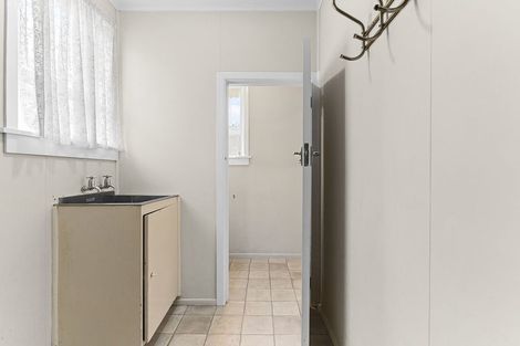 Photo of property in 1/67 Young Street, New Plymouth, 4310