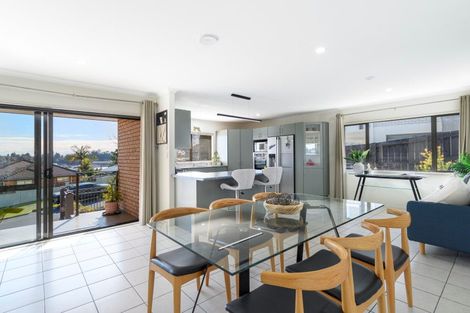 Photo of property in 79 Waterside Drive, Pyes Pa, Tauranga, 3112