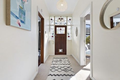 Photo of property in 10 Avon Street, Island Bay, Wellington, 6023