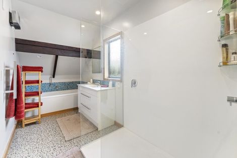 Photo of property in 12 Ngapotiki Street, Paraparaumu Beach, Paraparaumu, 5032