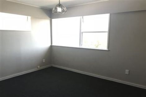 Photo of property in 478 Don Buck Road, Massey, Auckland, 0614