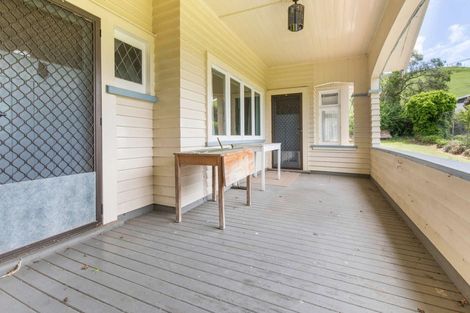 Photo of property in 51/53 Goldfinch Street, Taihape, 4720