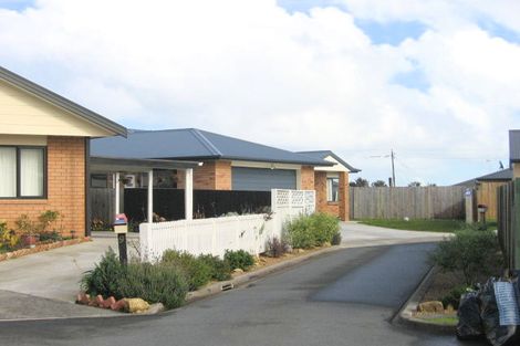 Photo of property in 11 Harvard Court, Melville, Hamilton, 3206