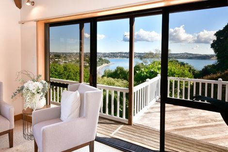 Photo of property in 1124 Whangaparaoa Road, Tindalls Beach, Whangaparaoa, 0930