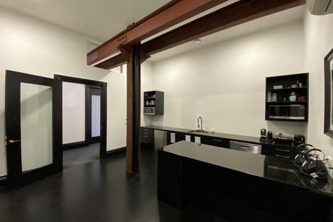 Photo of property in 1 Davy Street, Carterton, 5713