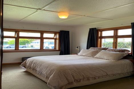 Photo of property in 58 Govett Avenue, Frankleigh Park, New Plymouth, 4310