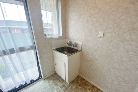 Photo of property in 1/14 Momorangi Crescent, Redwood, Christchurch, 8051