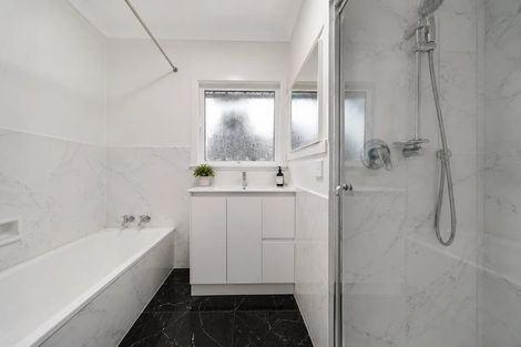 Photo of property in 41 Royal Road, Massey, Auckland, 0614