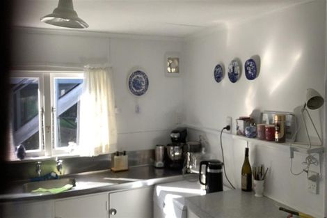 Photo of property in 8 Omokoroa Road, Omokoroa, 3114