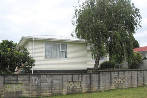 Photo of property in 69 Rosehill Drive, Rosehill, Papakura, 2113