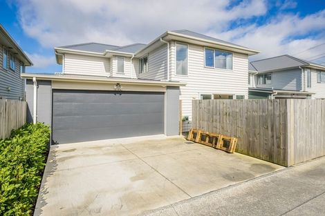 Photo of property in 14 Kauri Heart Avenue, Takanini, 2112