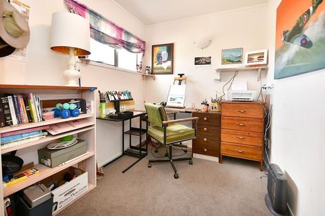 Photo of property in 15 Zealandia Road, Manly, Whangaparaoa, 0930