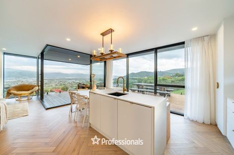 Photo of property in 37 Percy Kinsman Crescent, Riverstone Terraces, Upper Hutt, 5018