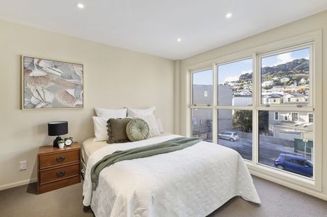 Photo of property in 4e/5 Kent Terrace, Mount Victoria, Wellington, 6011