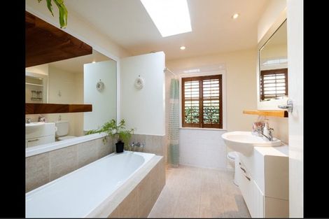 Photo of property in 59 Lucknow Road, Havelock North, 4130