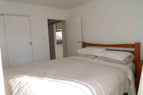 Photo of property in 12 Kowhai Grove, Raumati Beach, Paraparaumu, 5032